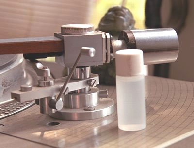 Silicone Damping Fluid for Tonearm Cueing Mechanisms